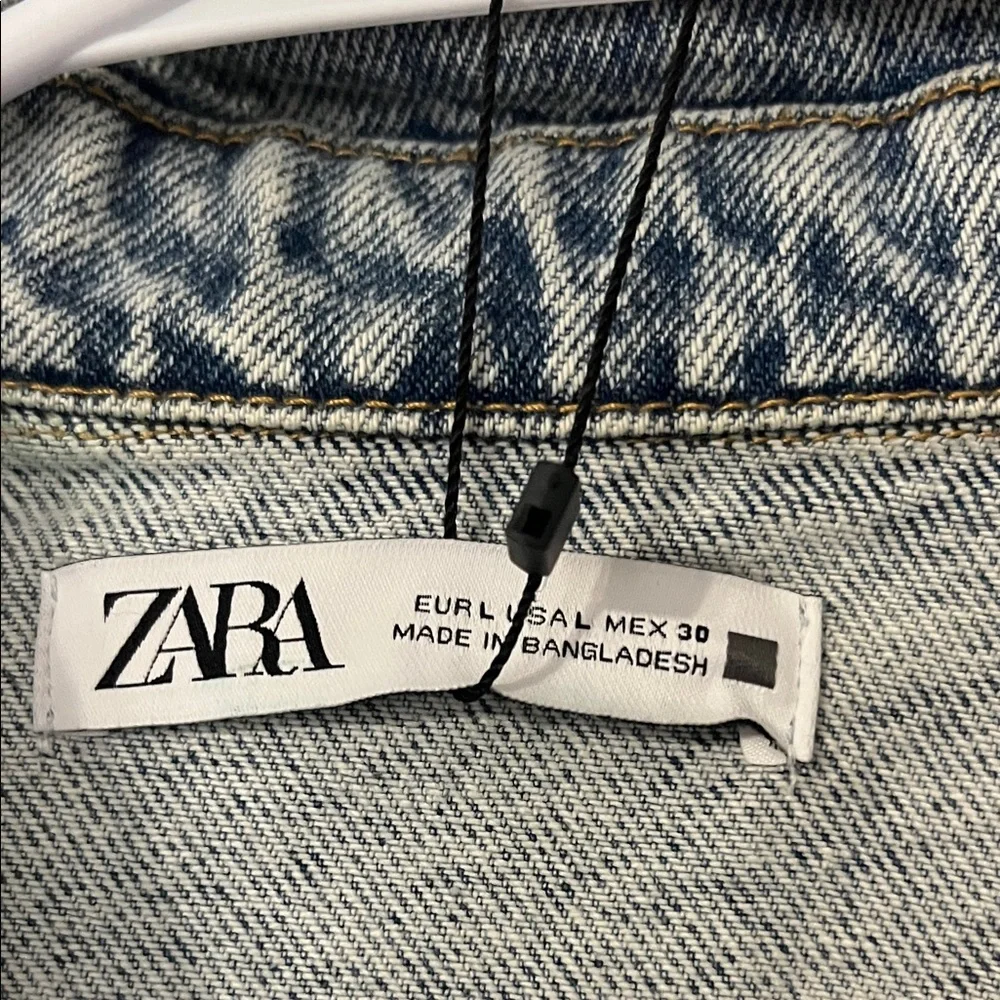 Zara Women's Classic Blue Jean Jacket - Picture 3 of 5